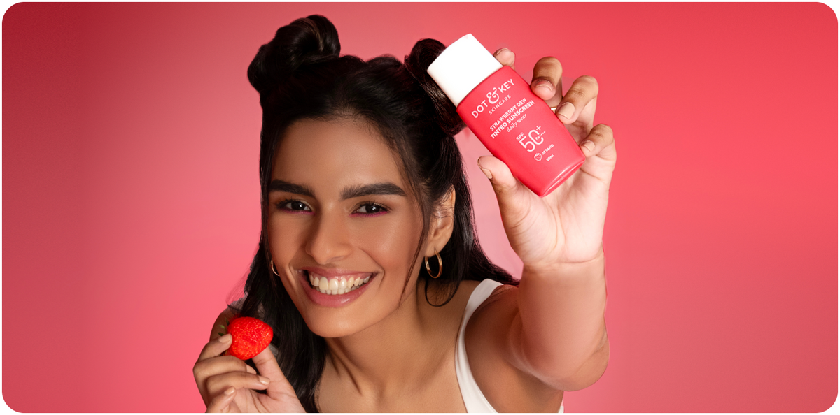 Dot & Key Strawberry Dew Tinted Sunscreen SPF 50+ PA++++ (Warm Ivory)